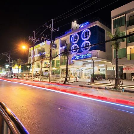 Bearpacker Patong Hostel-2